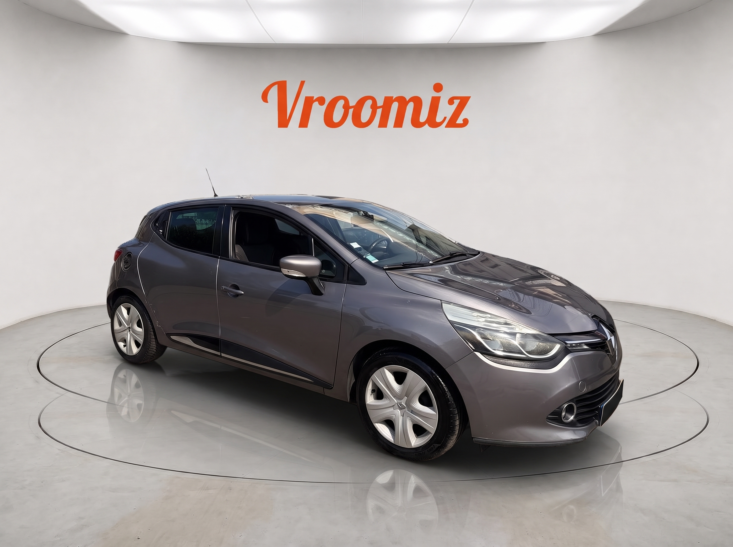 RENAULT Clio IV