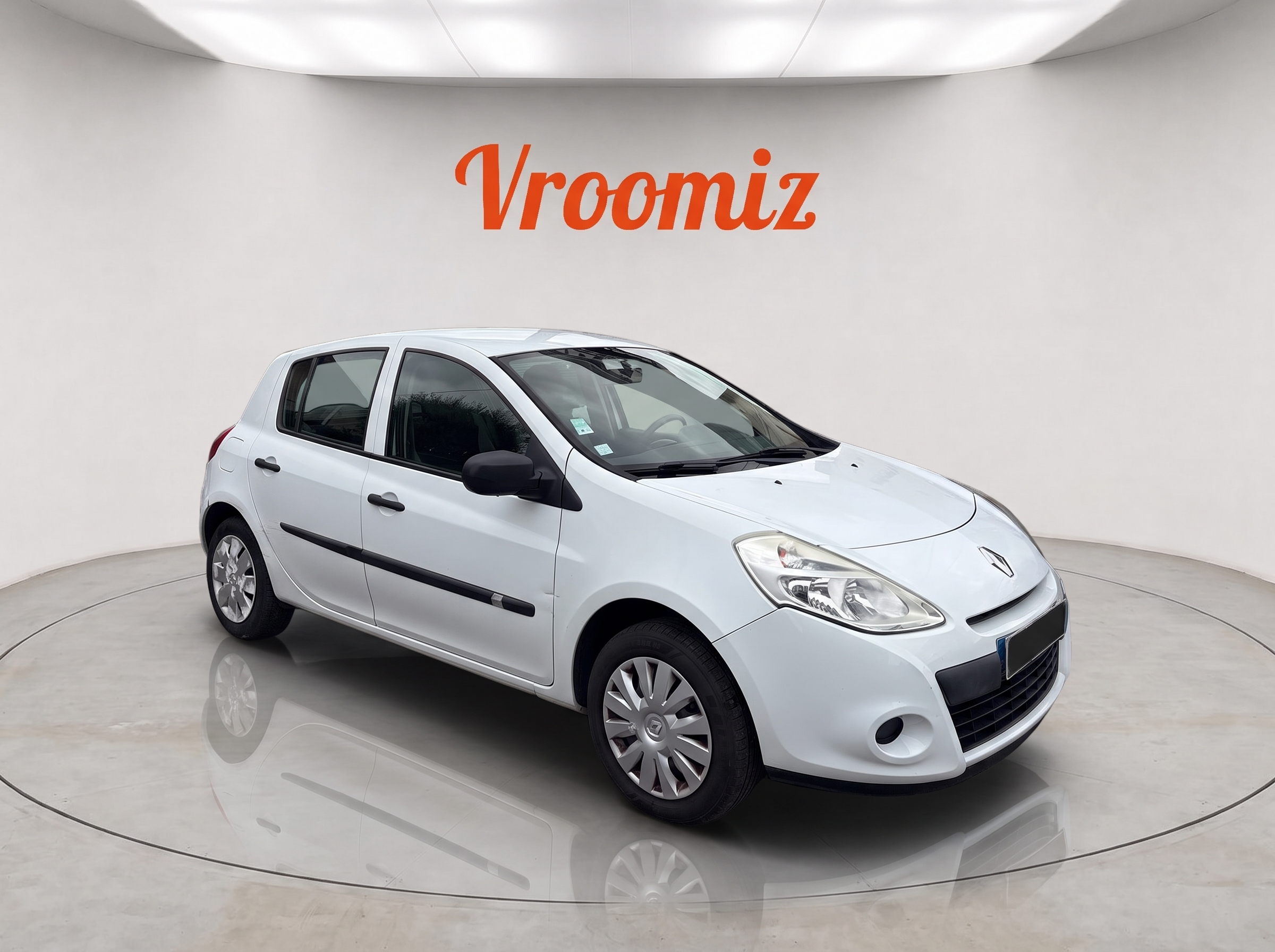 RENAULT Clio III