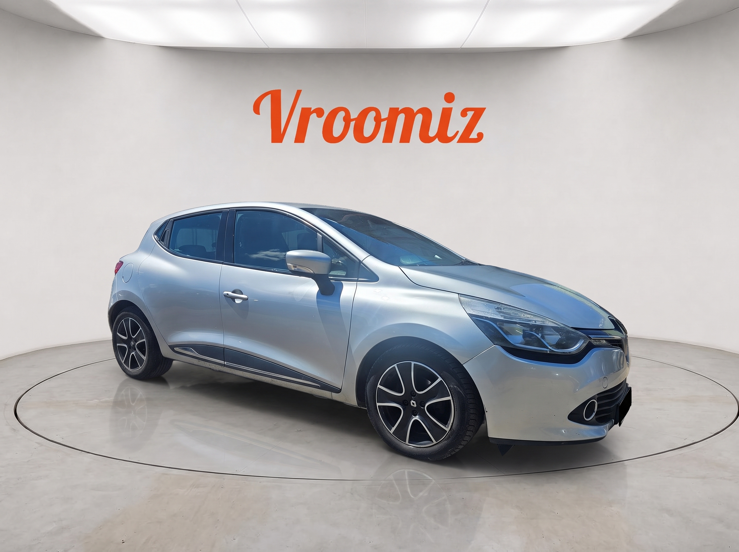 RENAULT Clio IV
