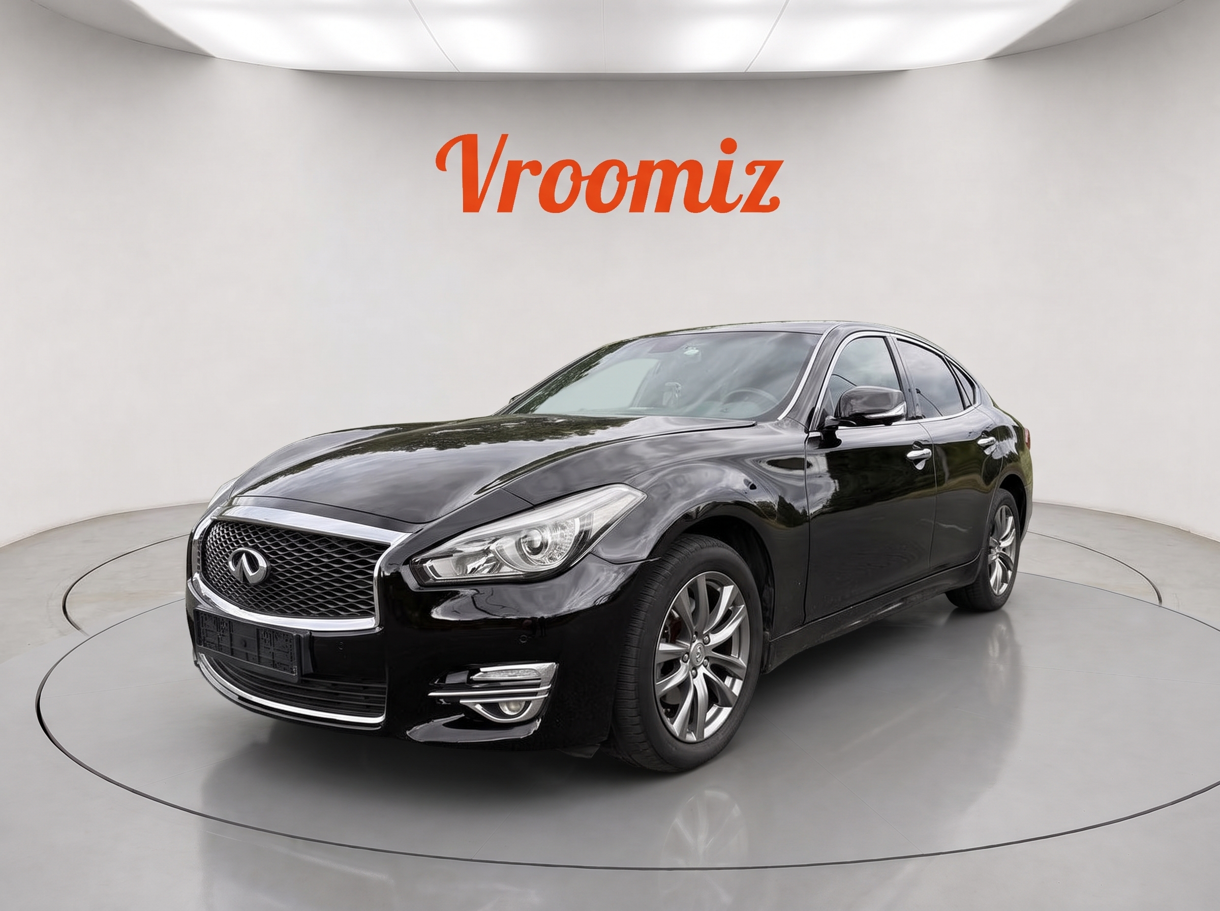 Infiniti Q70