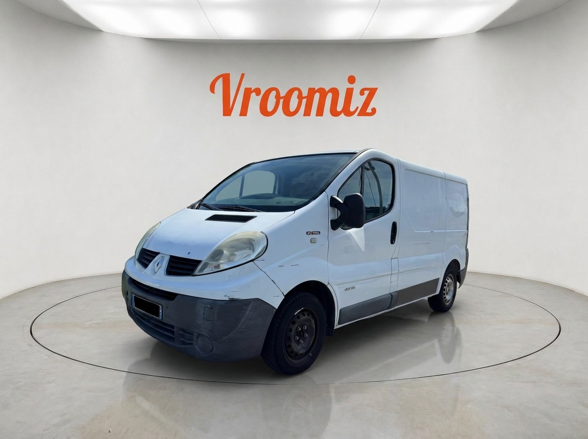RENAULT Trafic