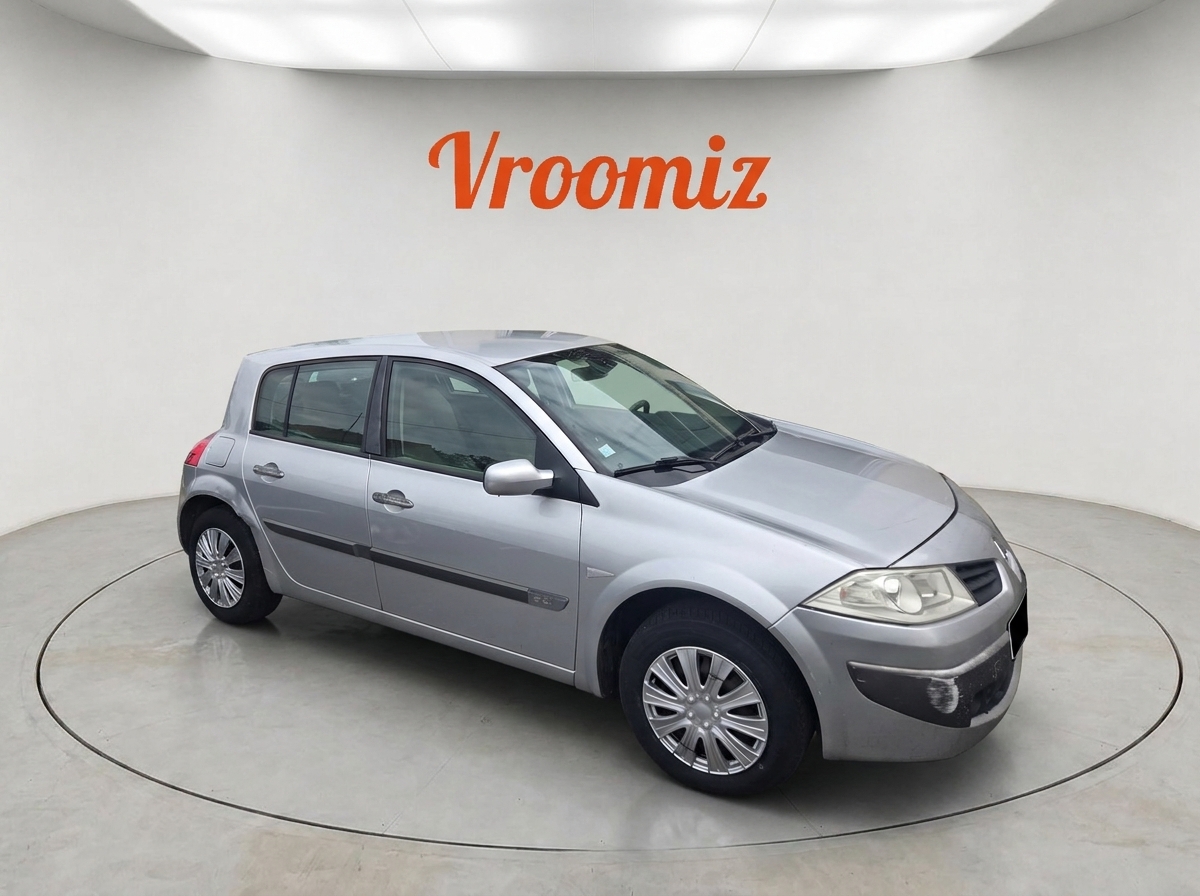 RENAULT Megane