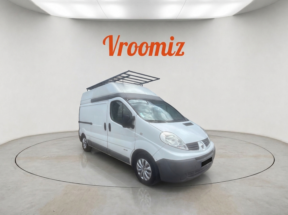 RENAULT Trafic