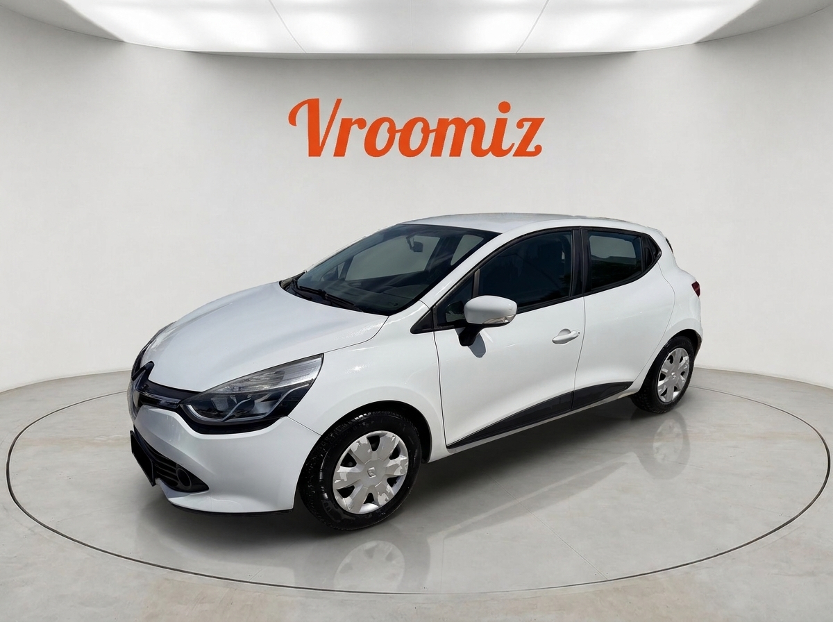 RENAULT Clio IV