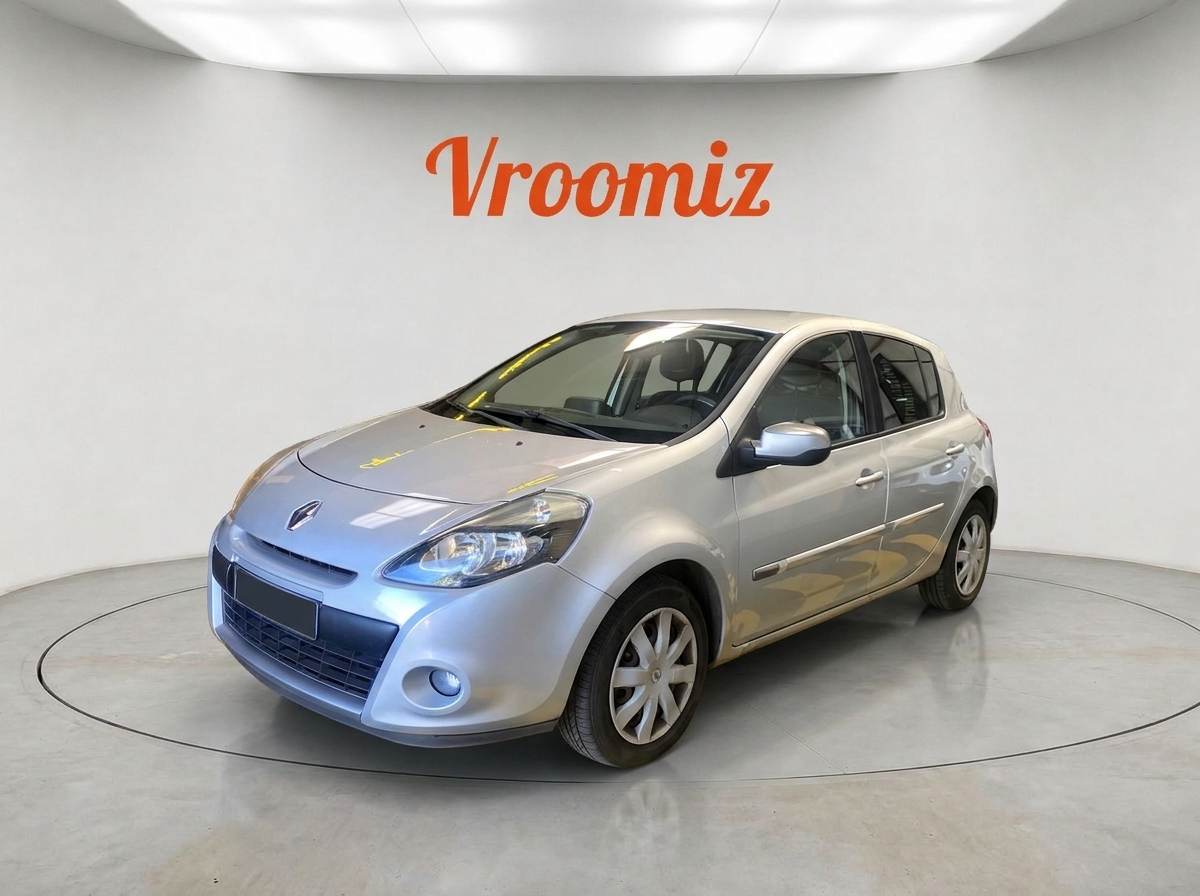 RENAULT Clio