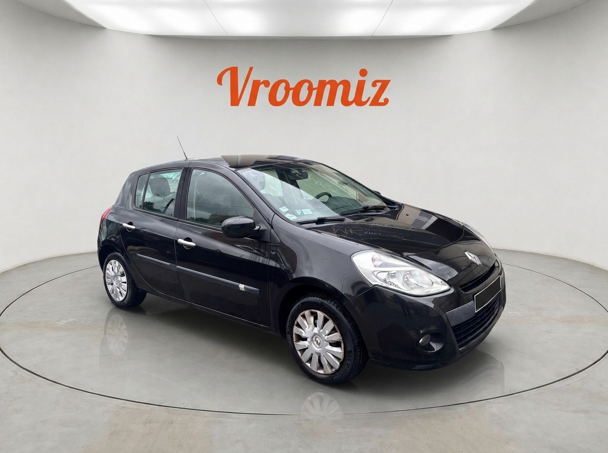 RENAULT Clio