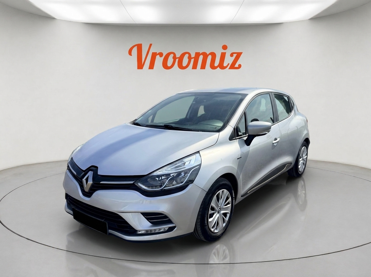 RENAULT Clio IV