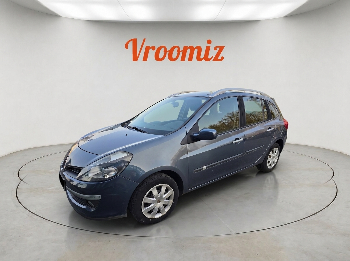 RENAULT Clio III
