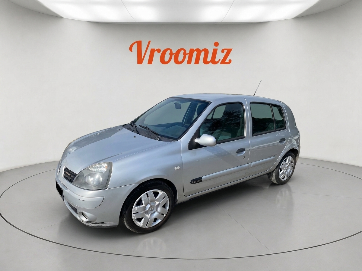 RENAULT Clio