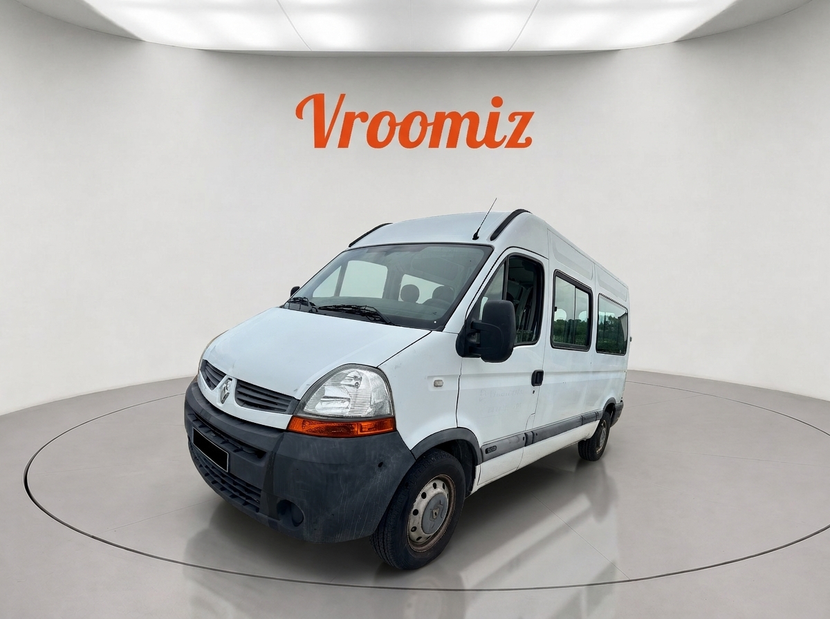 RENAULT Master