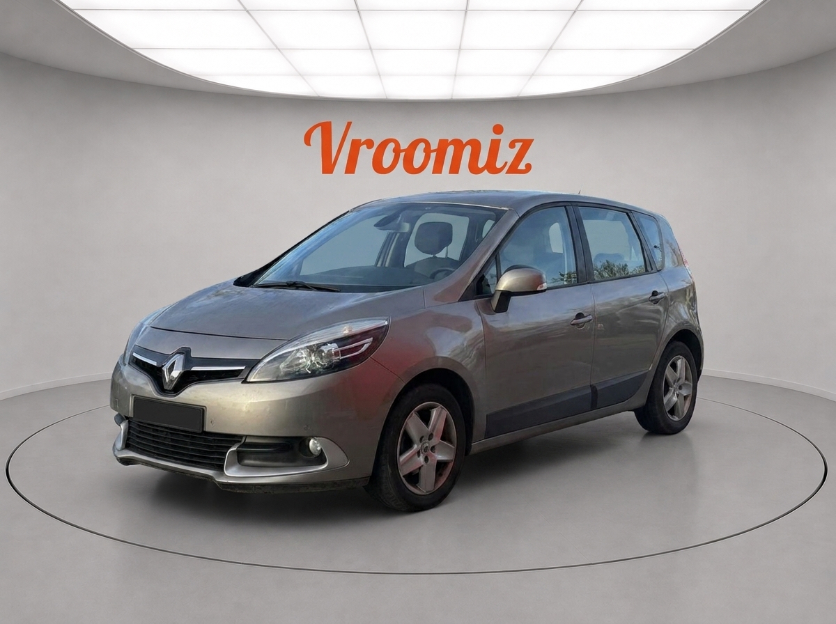 RENAULT Scenic
