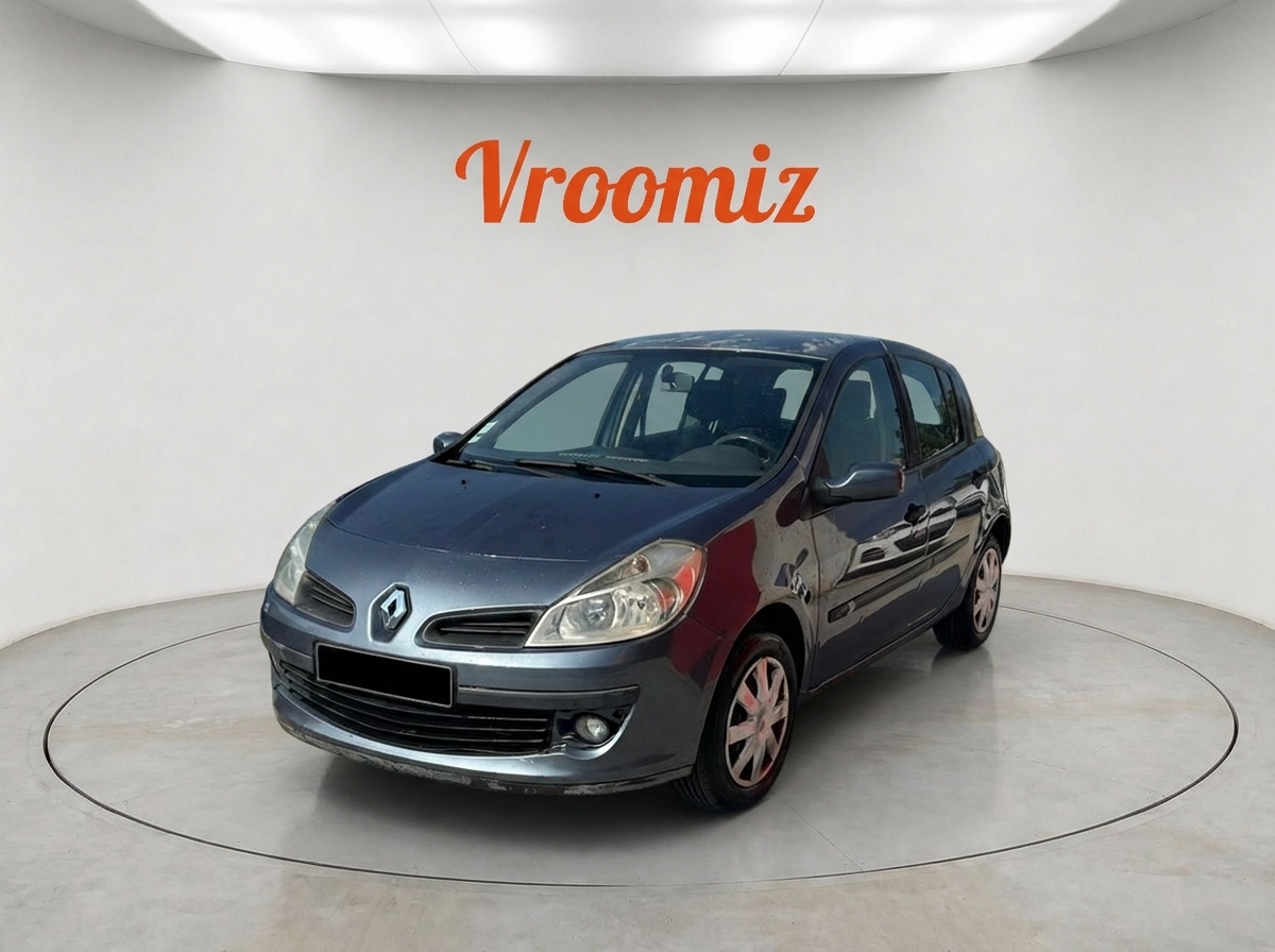 RENAULT Clio III