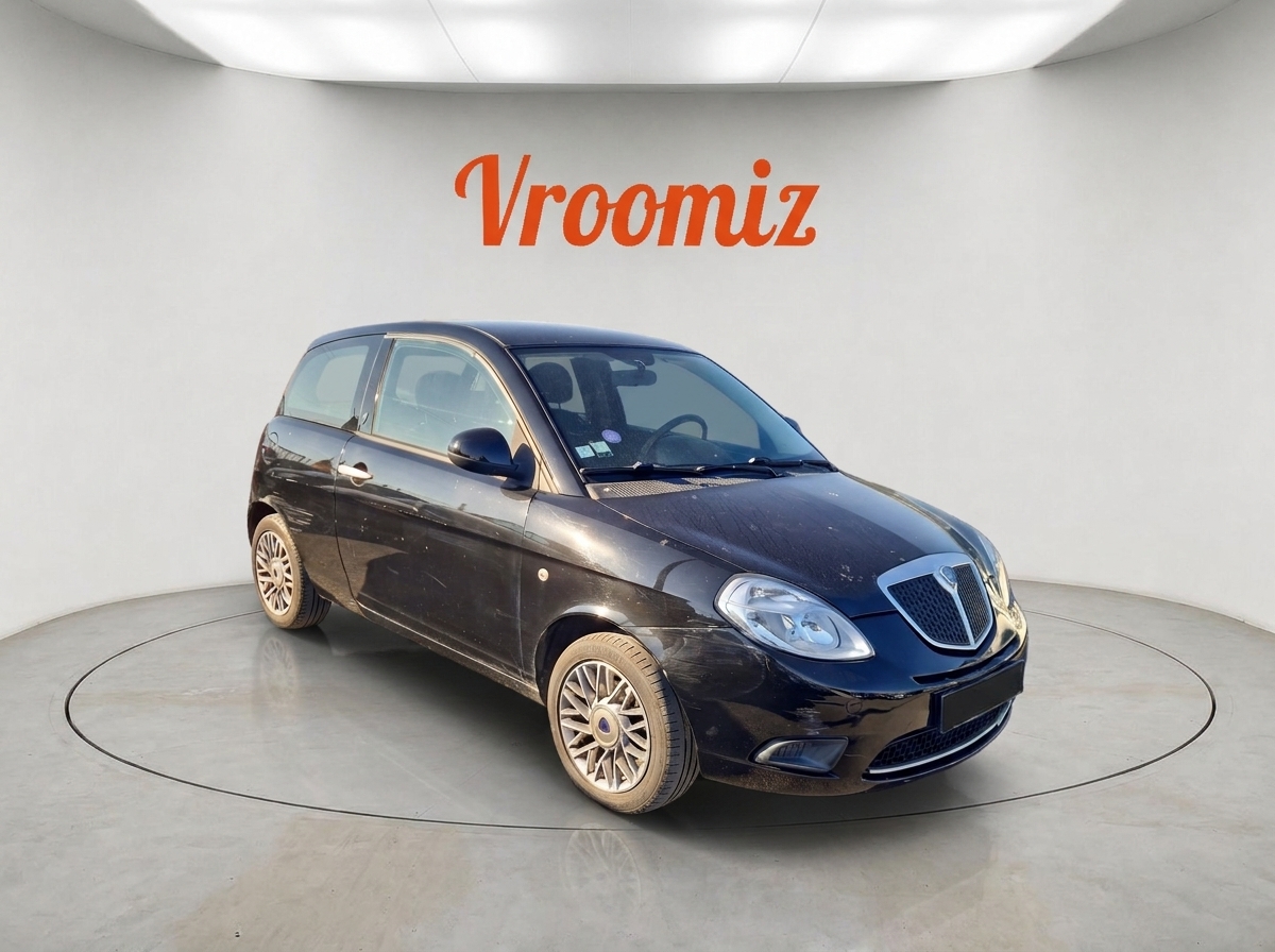 Lancia Ypsilon