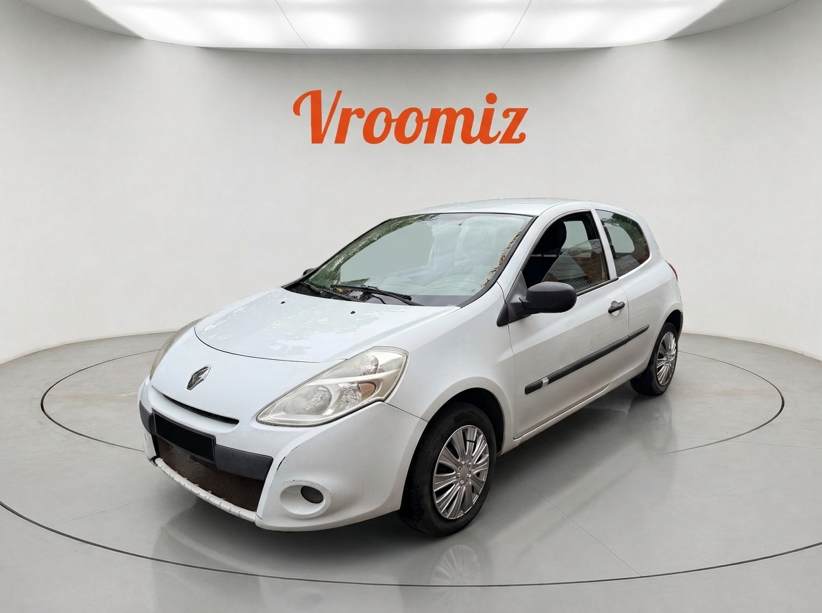 RENAULT Clio