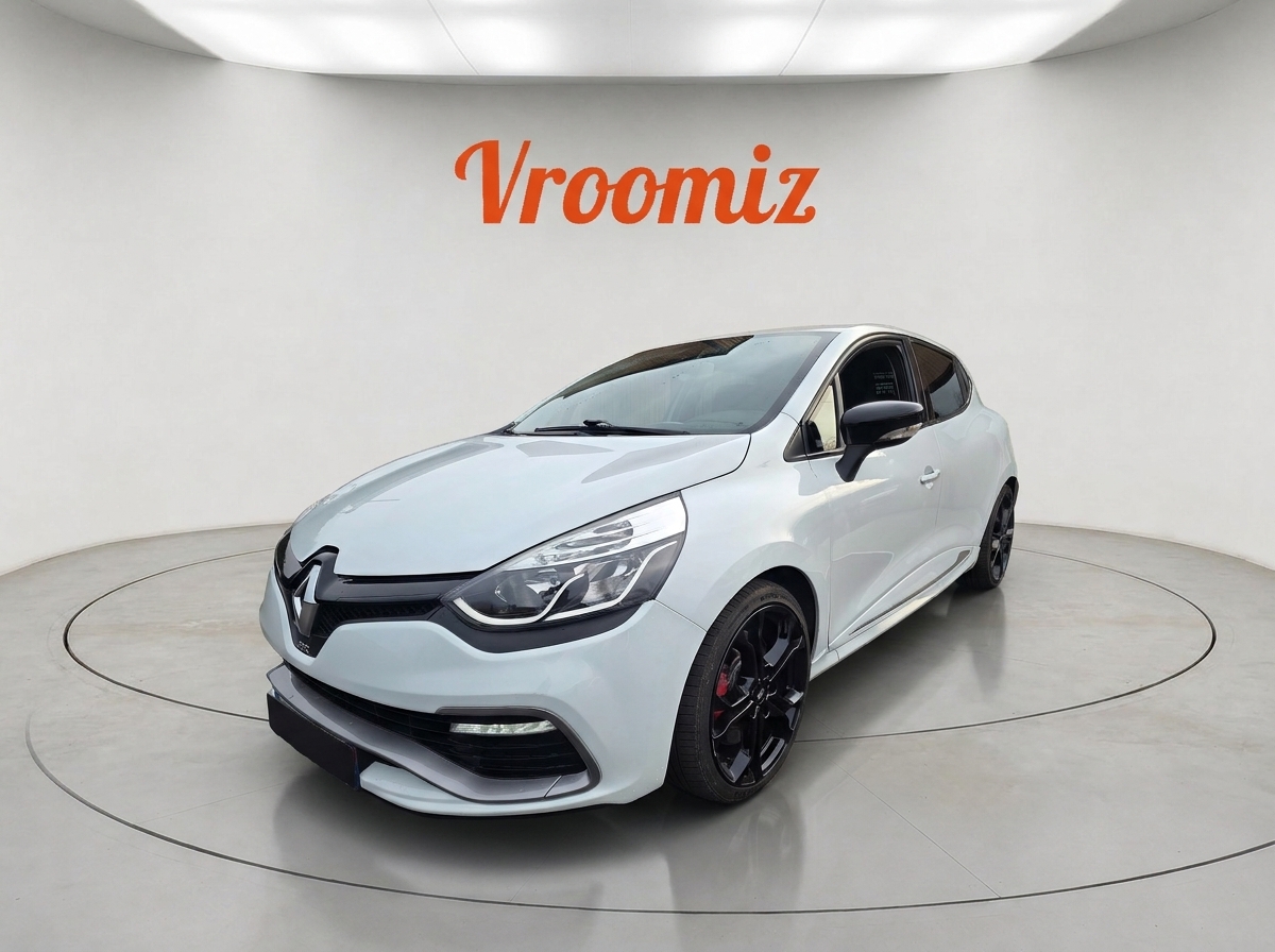 RENAULT Clio RS