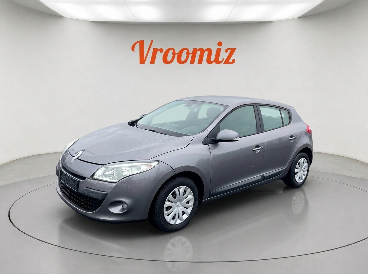RENAULT Megane III