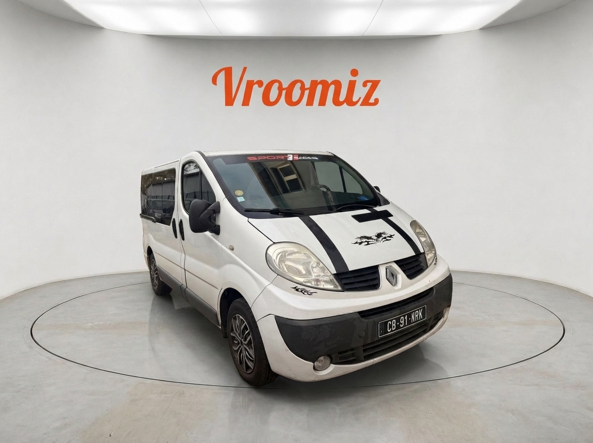 RENAULT Trafic