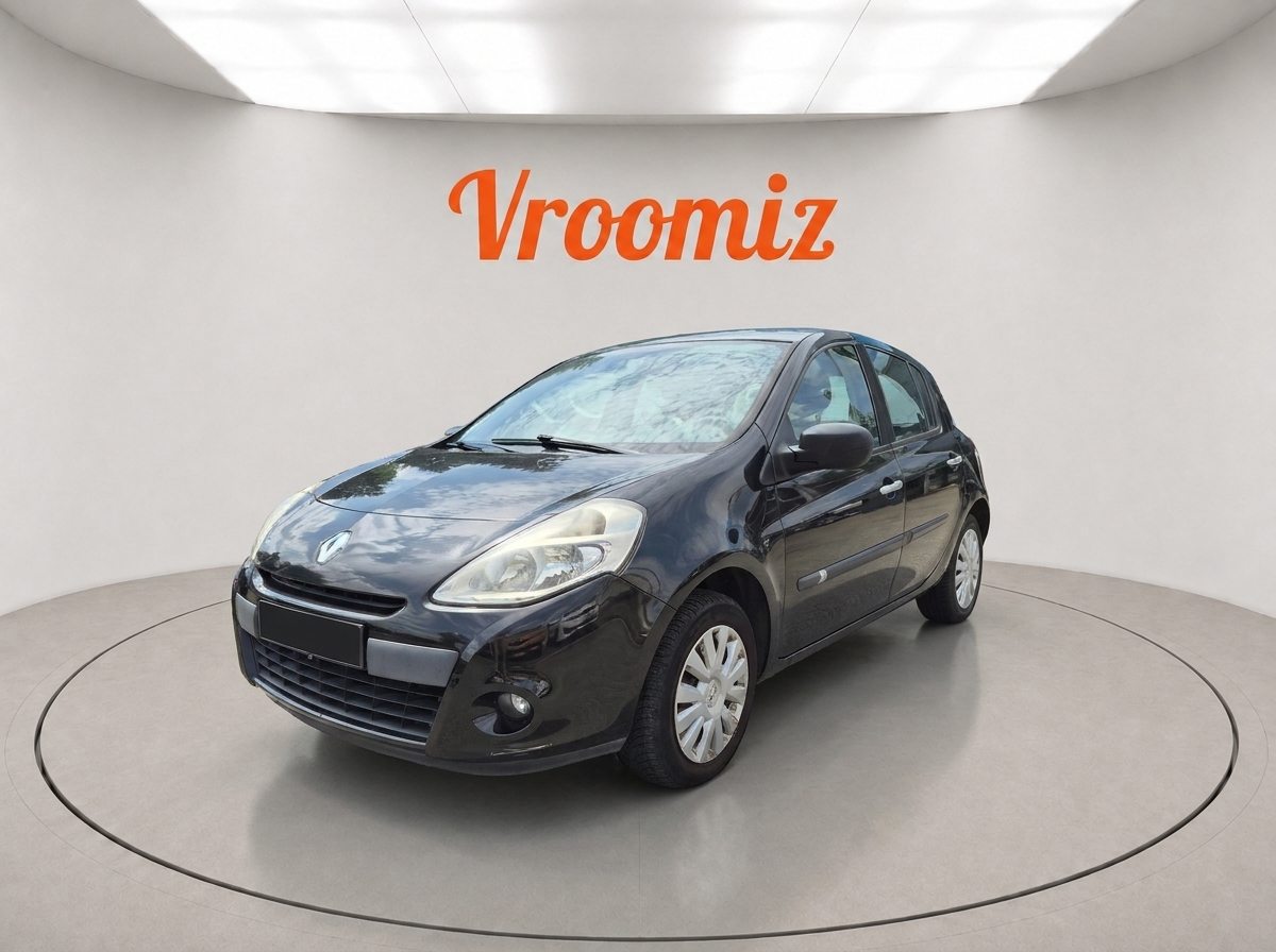 RENAULT Clio III