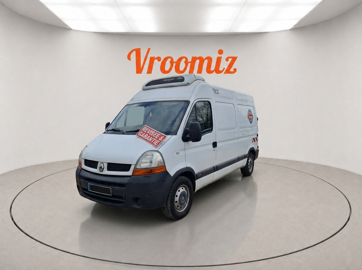RENAULT Master