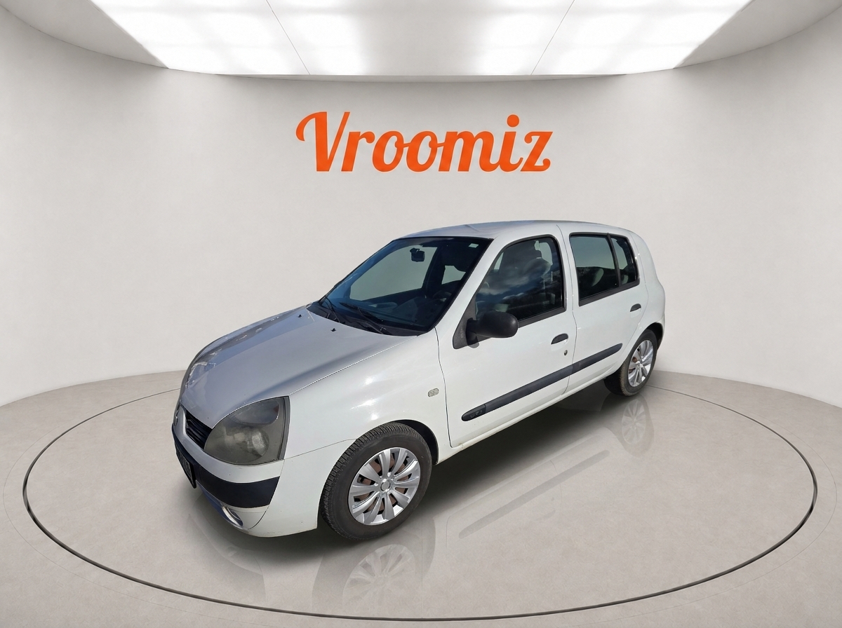 RENAULT Clio