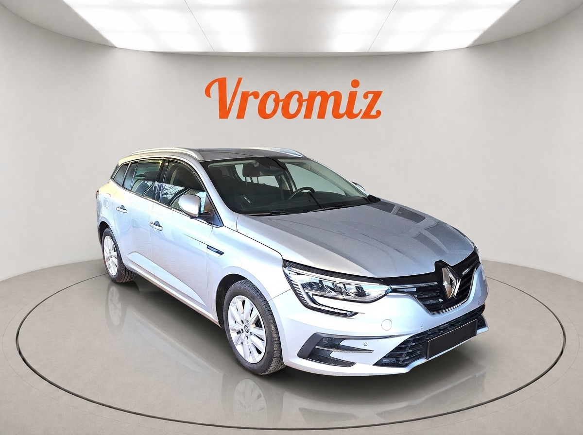 RENAULT Megane IV