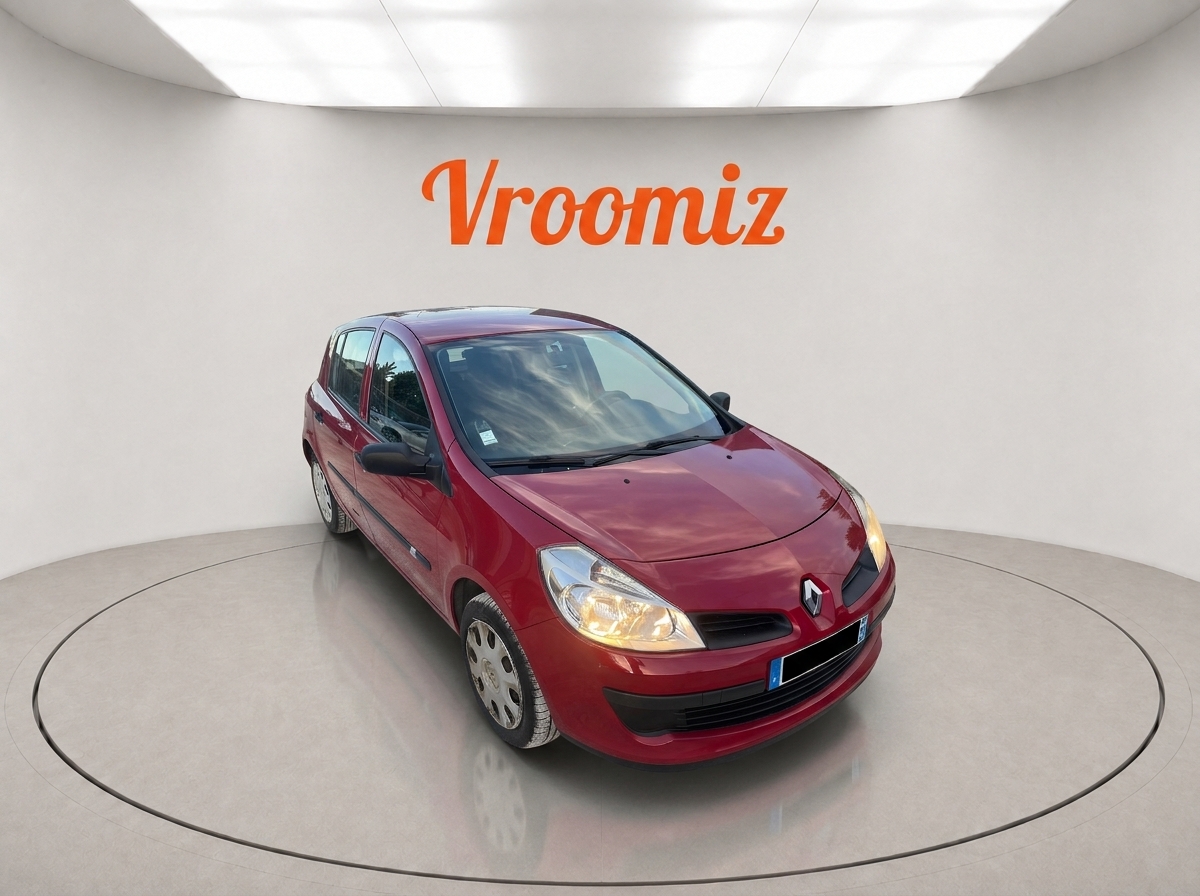 RENAULT Clio