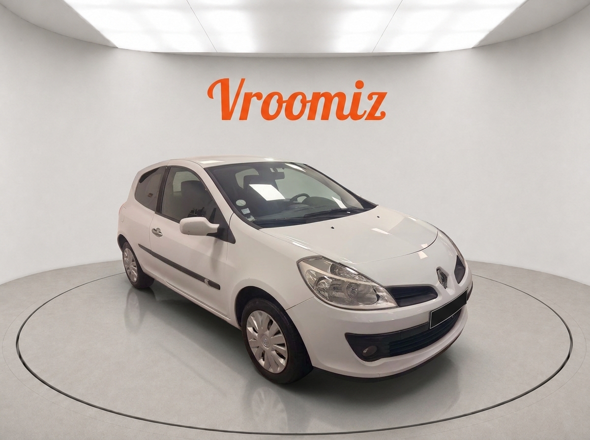 RENAULT Clio III