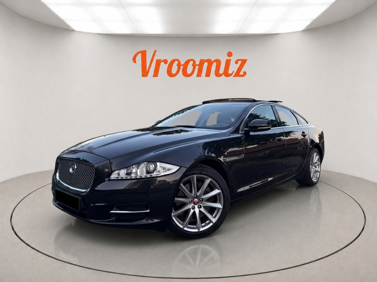Jaguar XJ