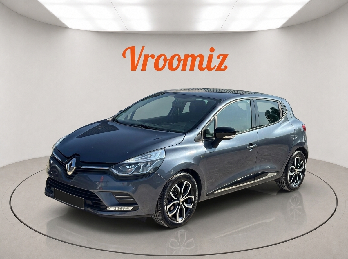 RENAULT Clio IV
