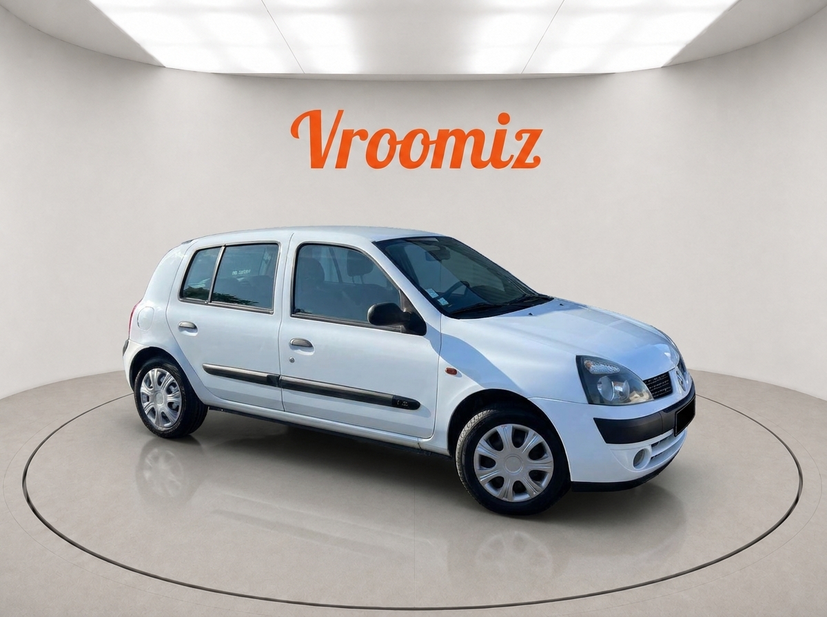 RENAULT Clio II