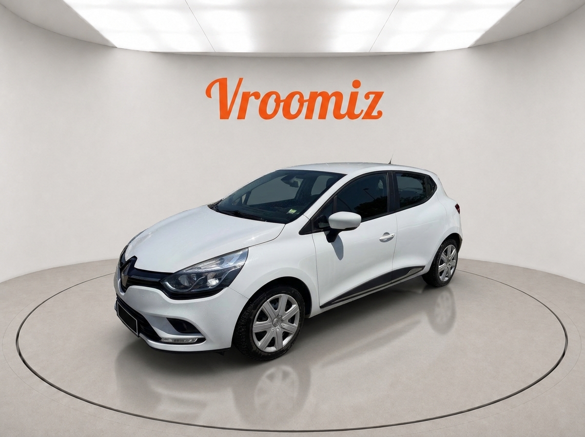 RENAULT Clio IV