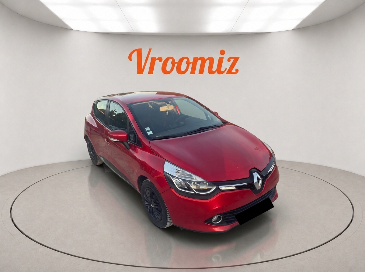 RENAULT Clio IV
