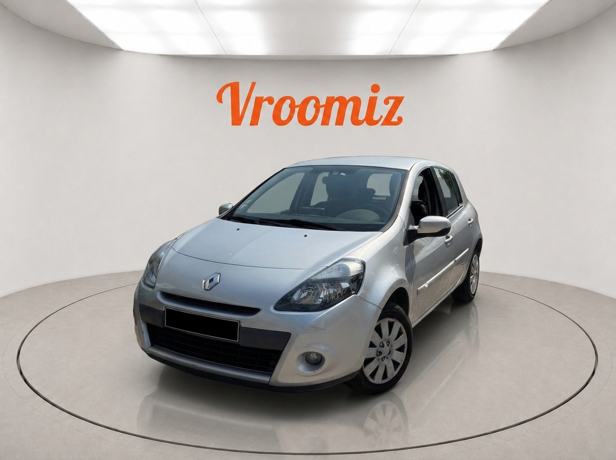 RENAULT Clio III