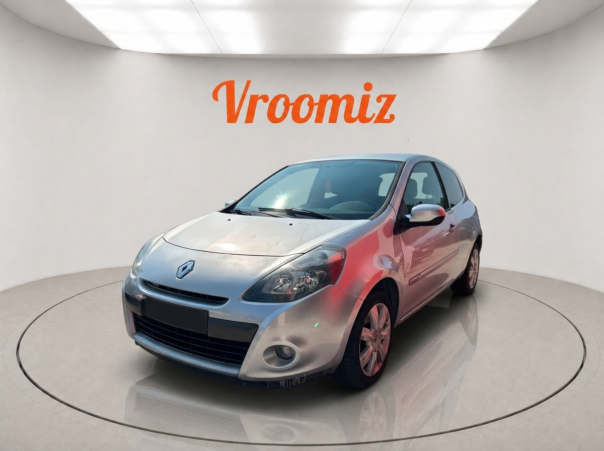 RENAULT Clio III