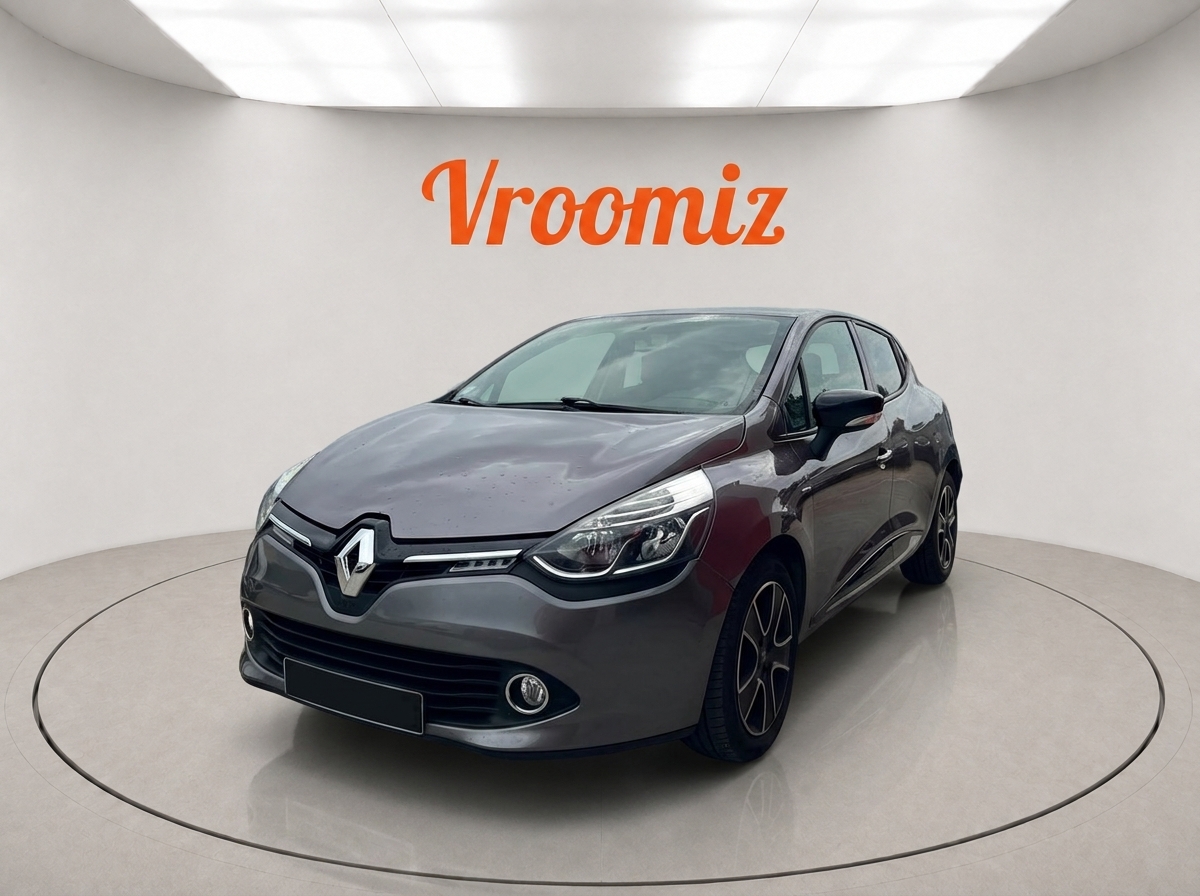 RENAULT Clio IV
