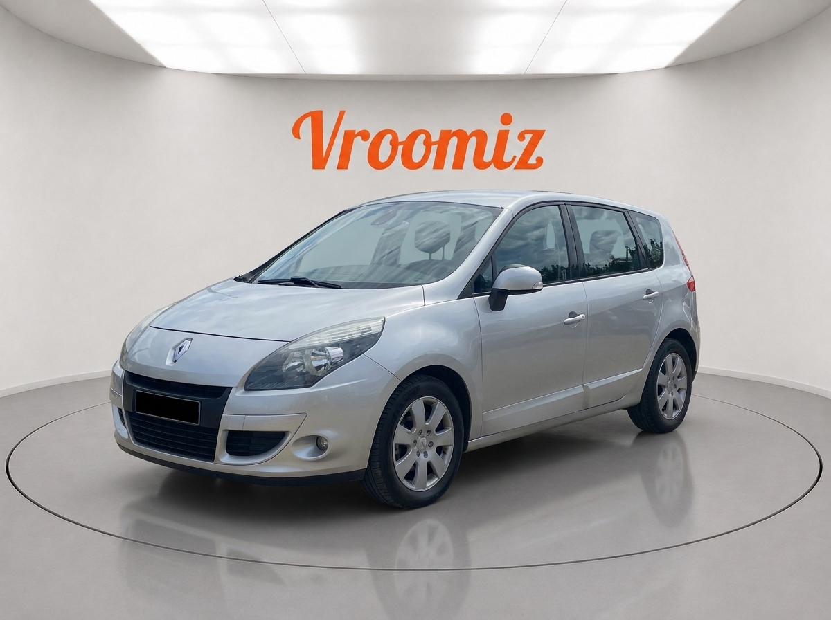 RENAULT Scenic