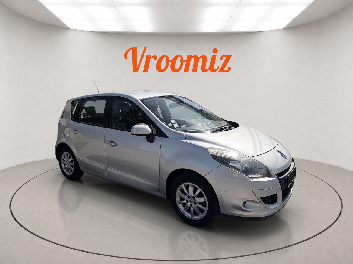 RENAULT Scenic III