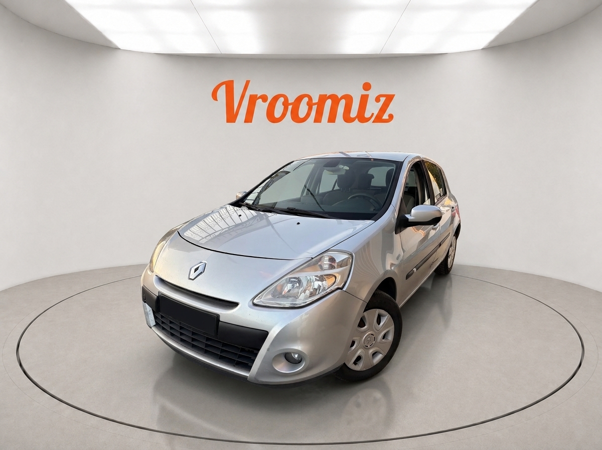 RENAULT Clio