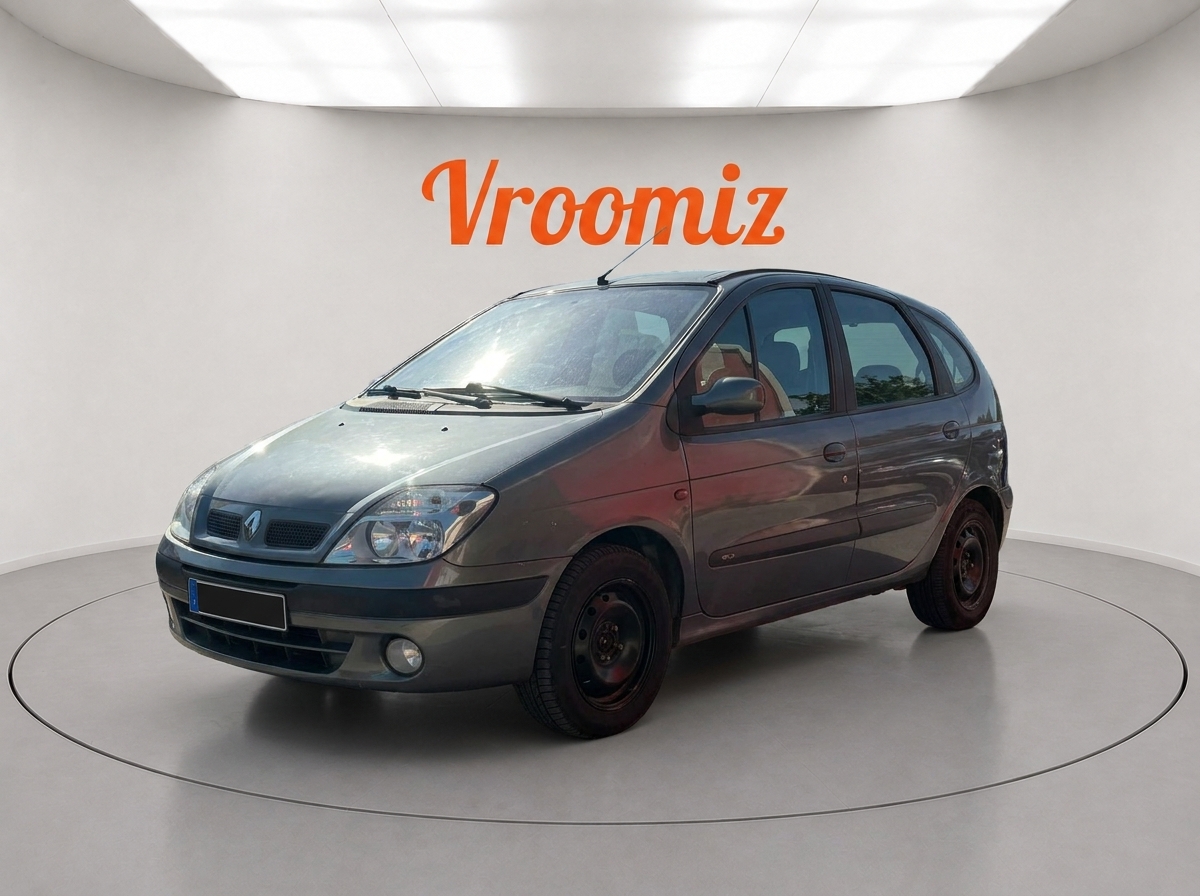 RENAULT Scenic