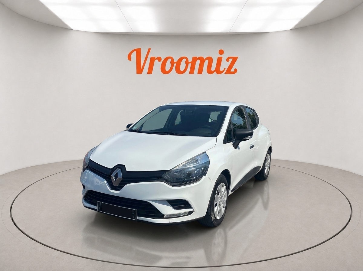 RENAULT Clio IV