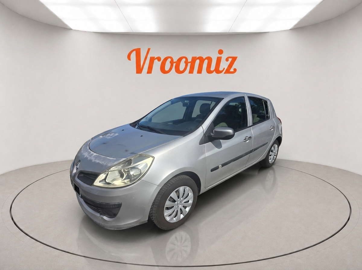 RENAULT Clio