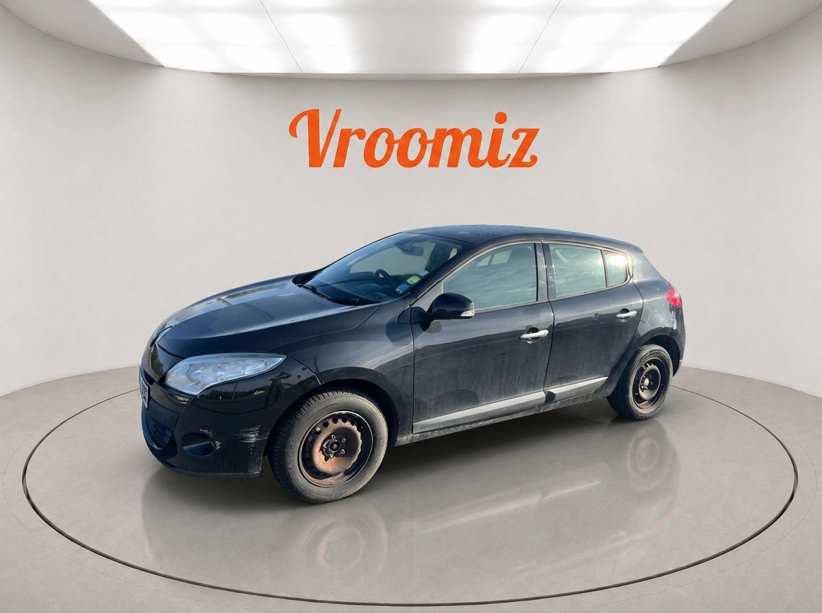 RENAULT Megane