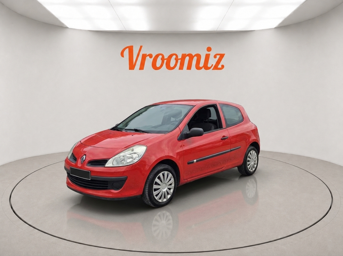 RENAULT Clio III