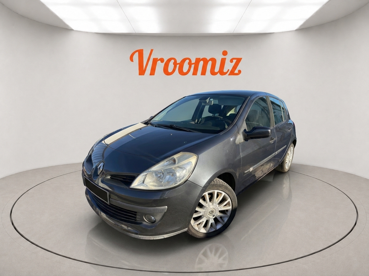 RENAULT Clio III