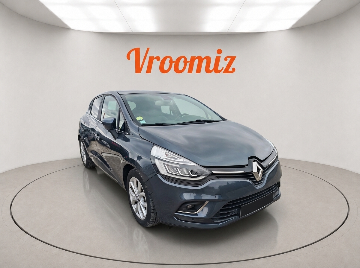 RENAULT Clio IV