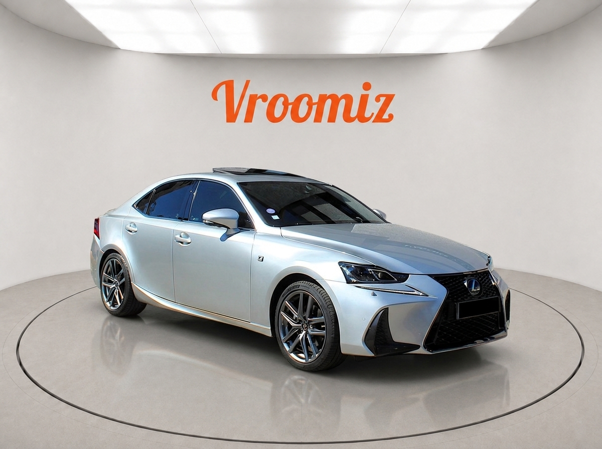 Lexus IS