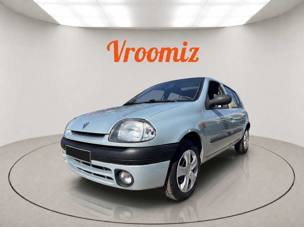 RENAULT Clio II