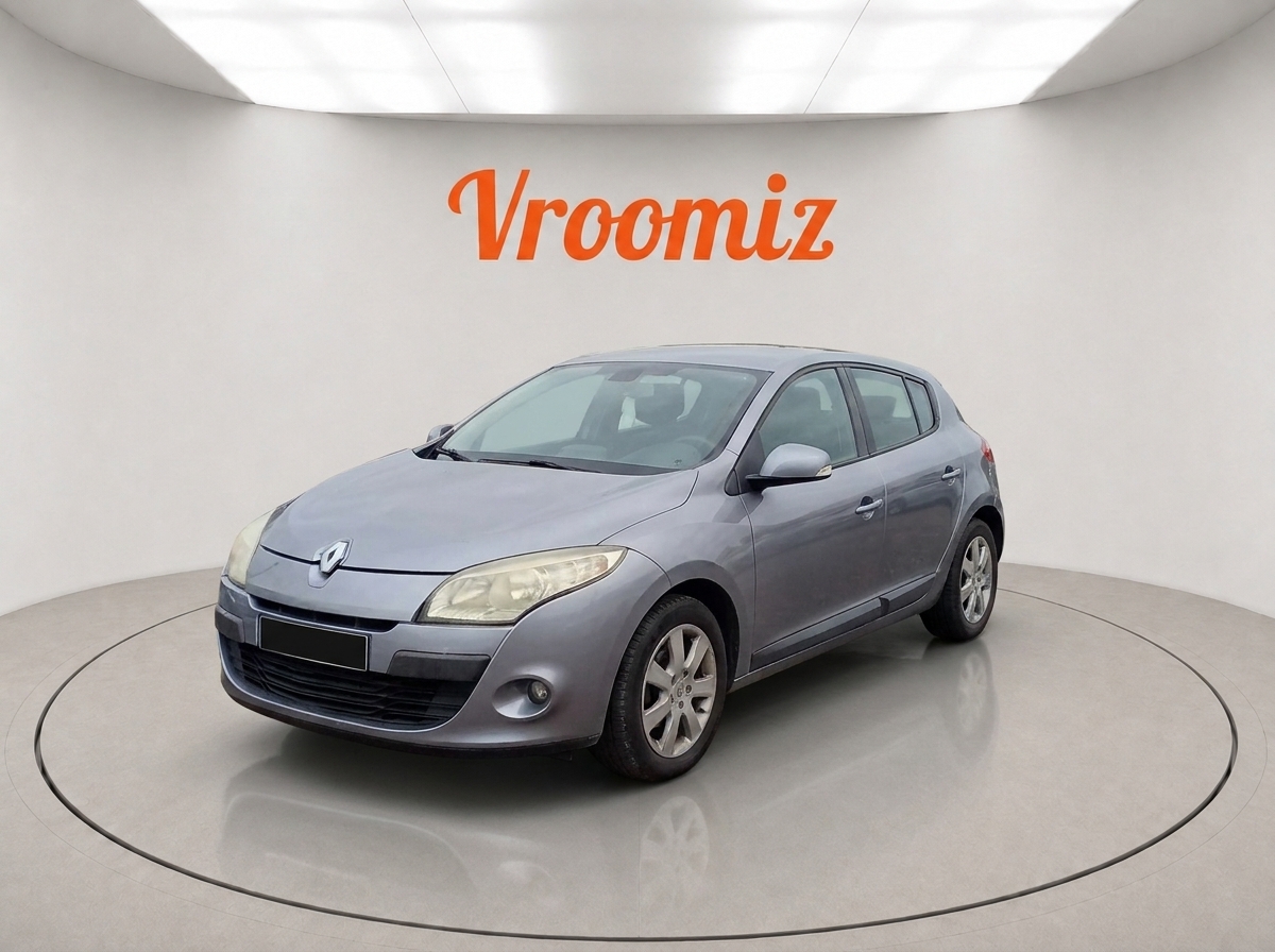 RENAULT Megane