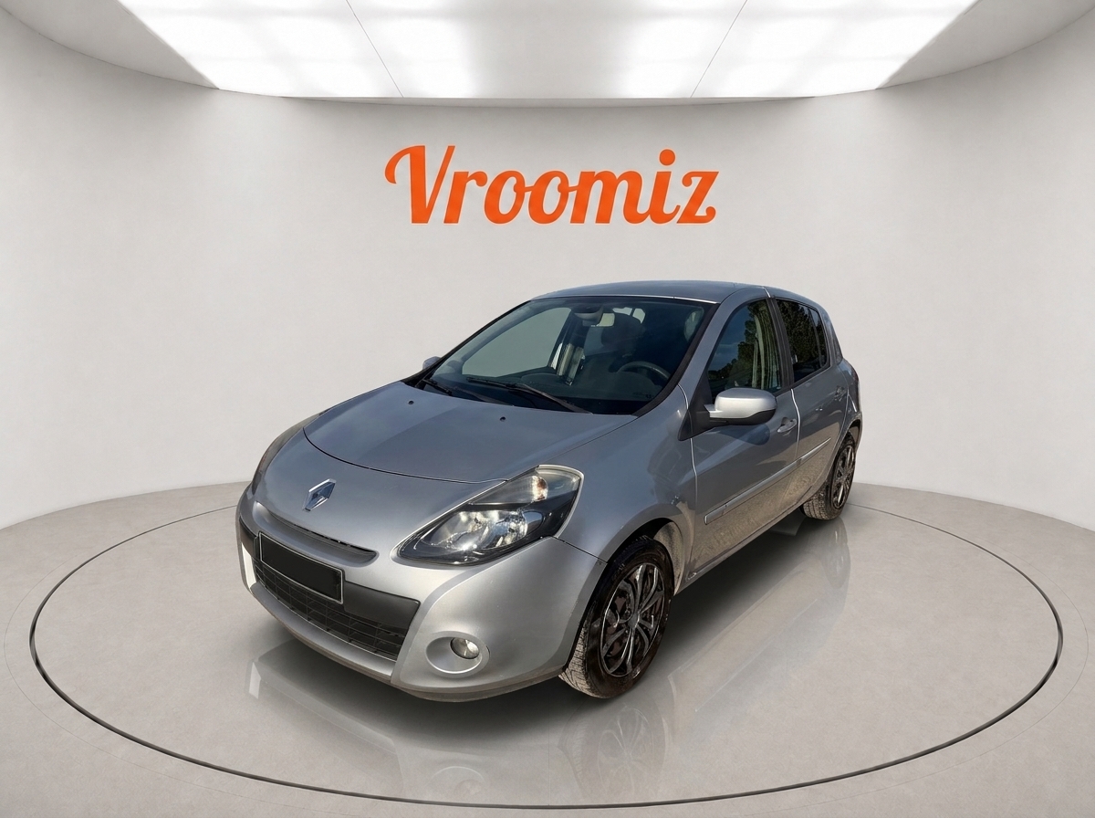 RENAULT Clio