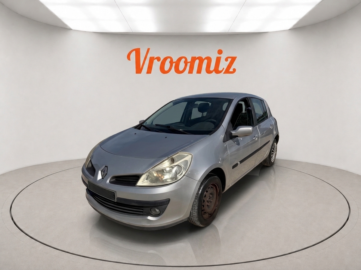 RENAULT Clio